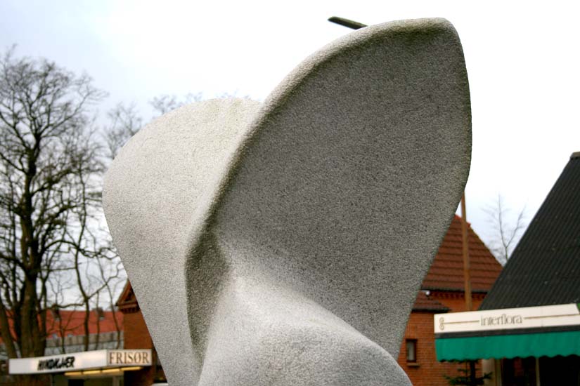 Sold Sculpture 15 (Click to see the next picture)