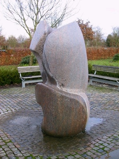 Sold Sculpture 4 (Click to see the next picture)