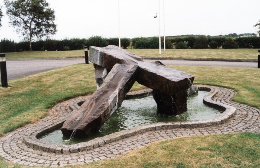Sold Sculpture 8 (Click to see the next picture)